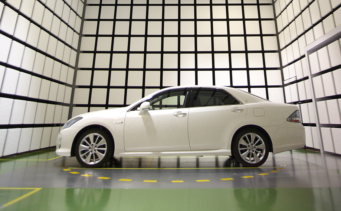 Electromagnetic Anechoic Chamber