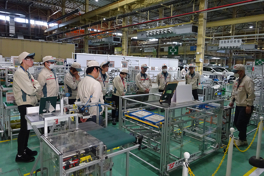 写真:日本関係会社(トヨタ紡織九州/トヨタ紡織広瀬)