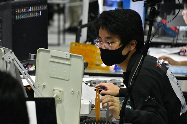 写真：機械製図