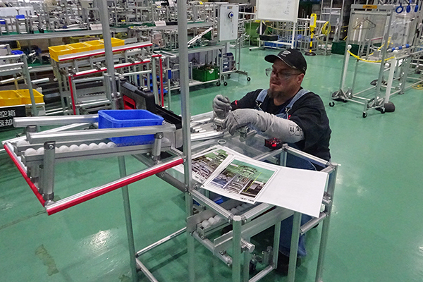 写真：日本でのからくり基礎教育