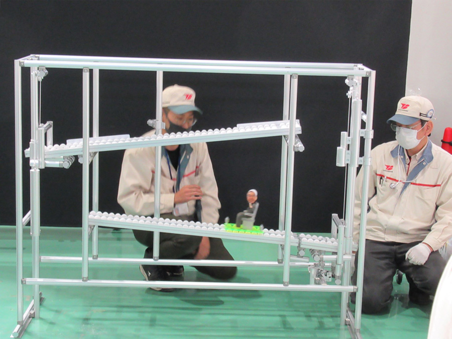 Photo:Karakuri