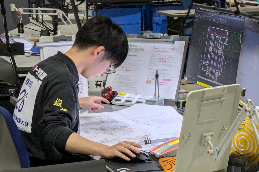 写真:機械製図
