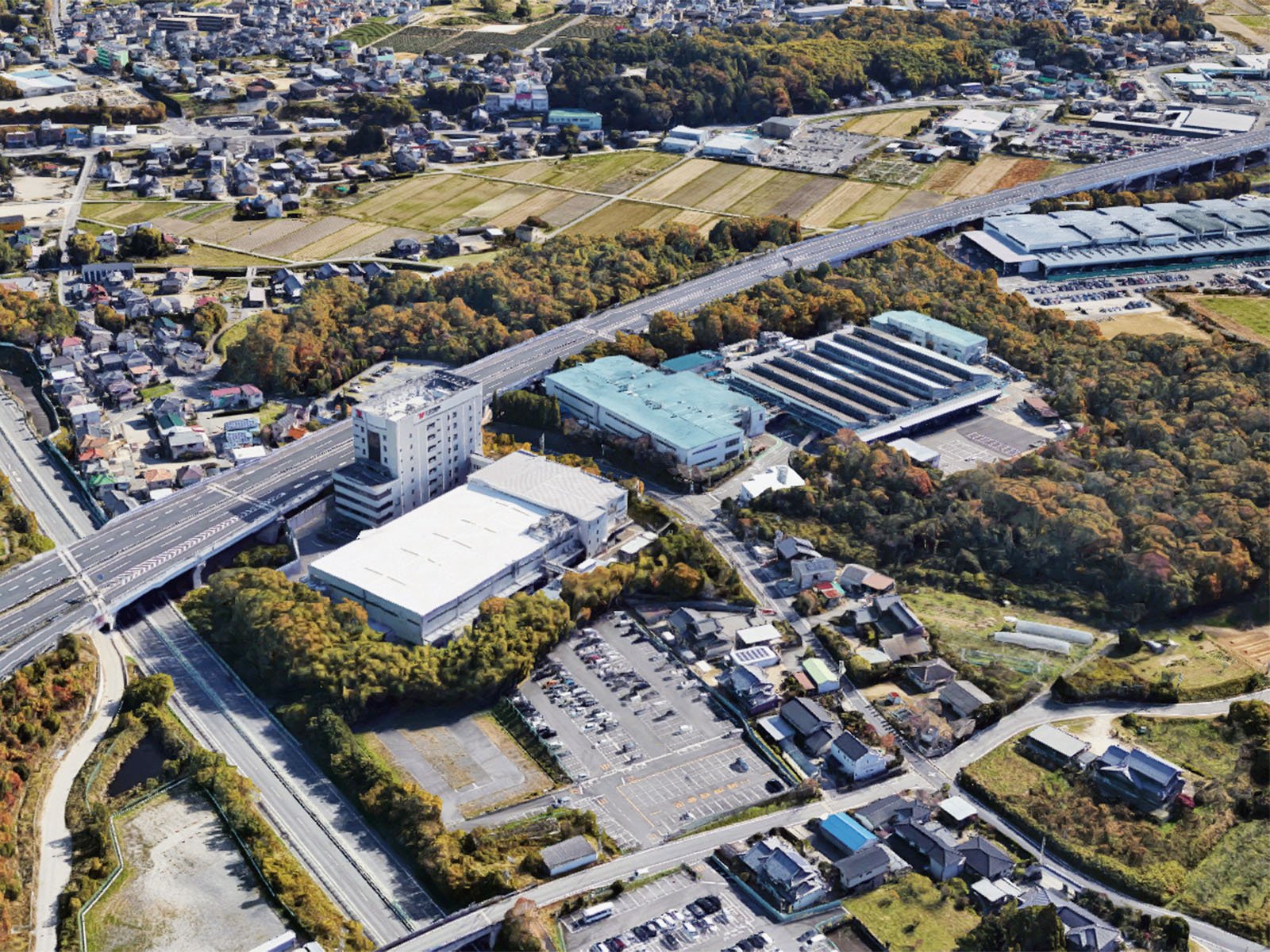 藤岡工場